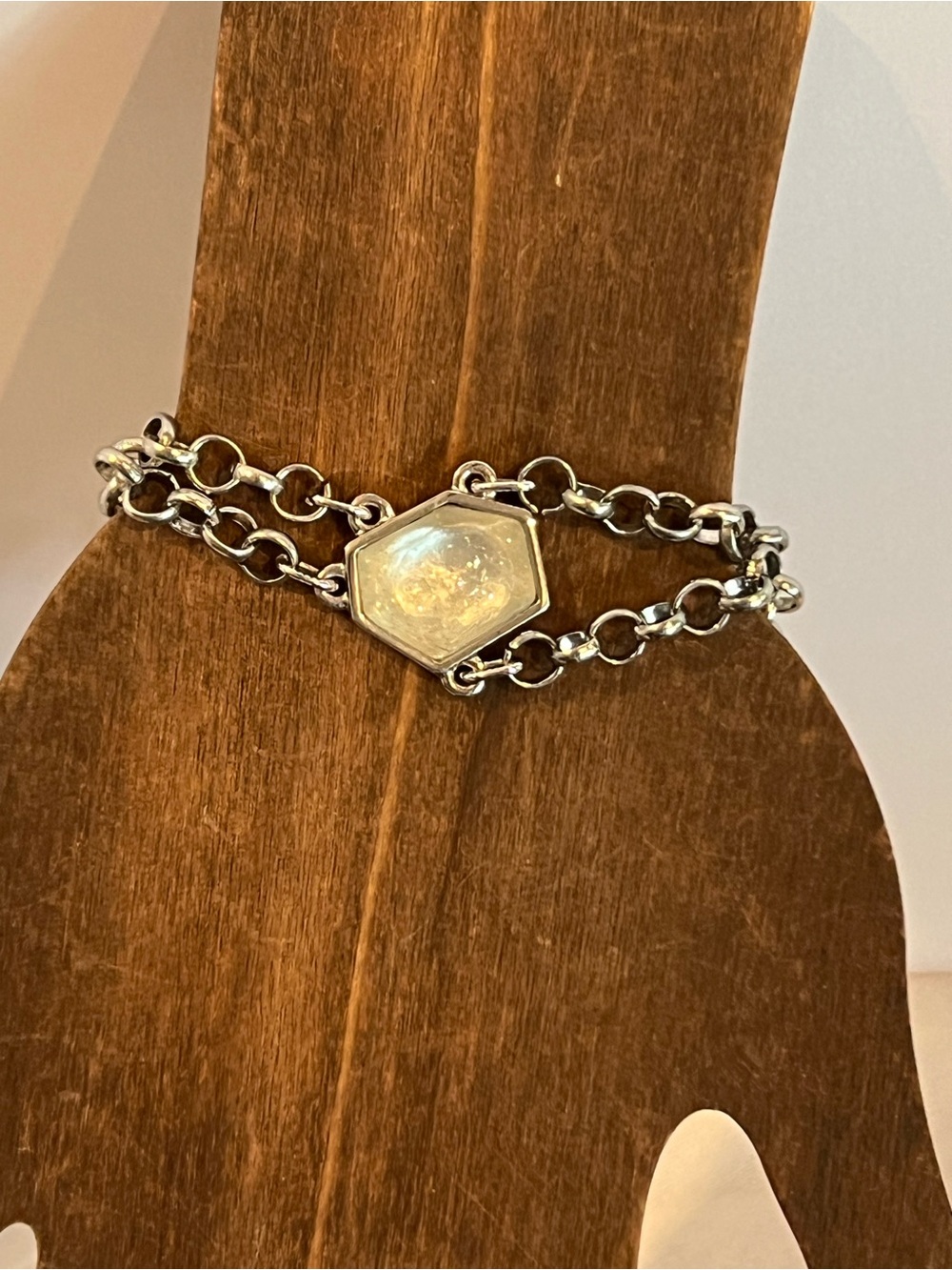 Glass Stone Bracelet